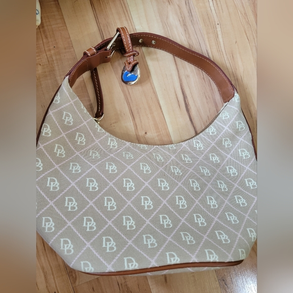 Vintage bucket bag - Picture 1 of 6